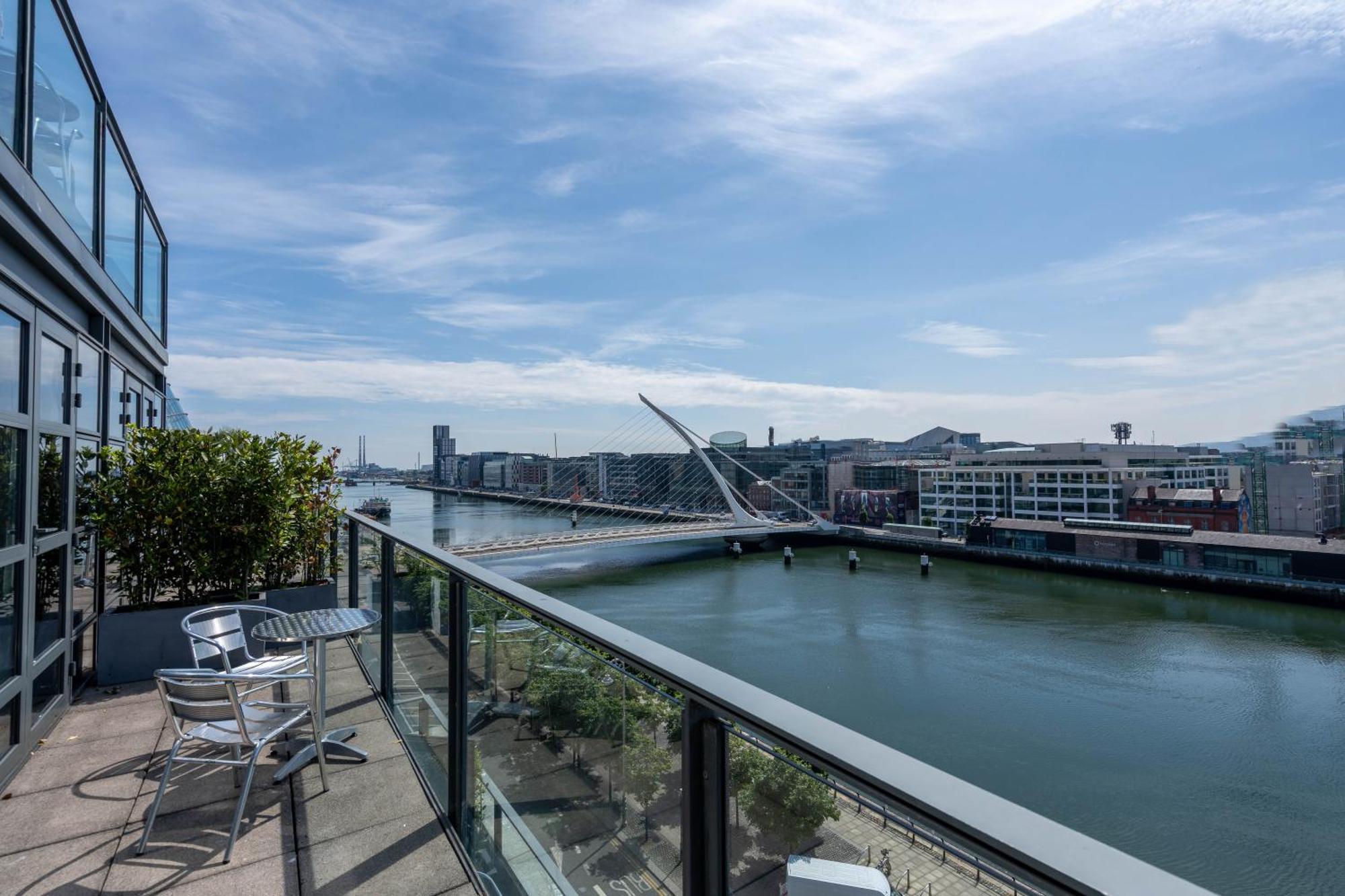 The Spencer Hotel Dublin Exterior foto